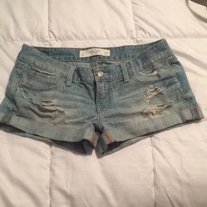 UNUSED Abercrombie and fitch jean shorts
